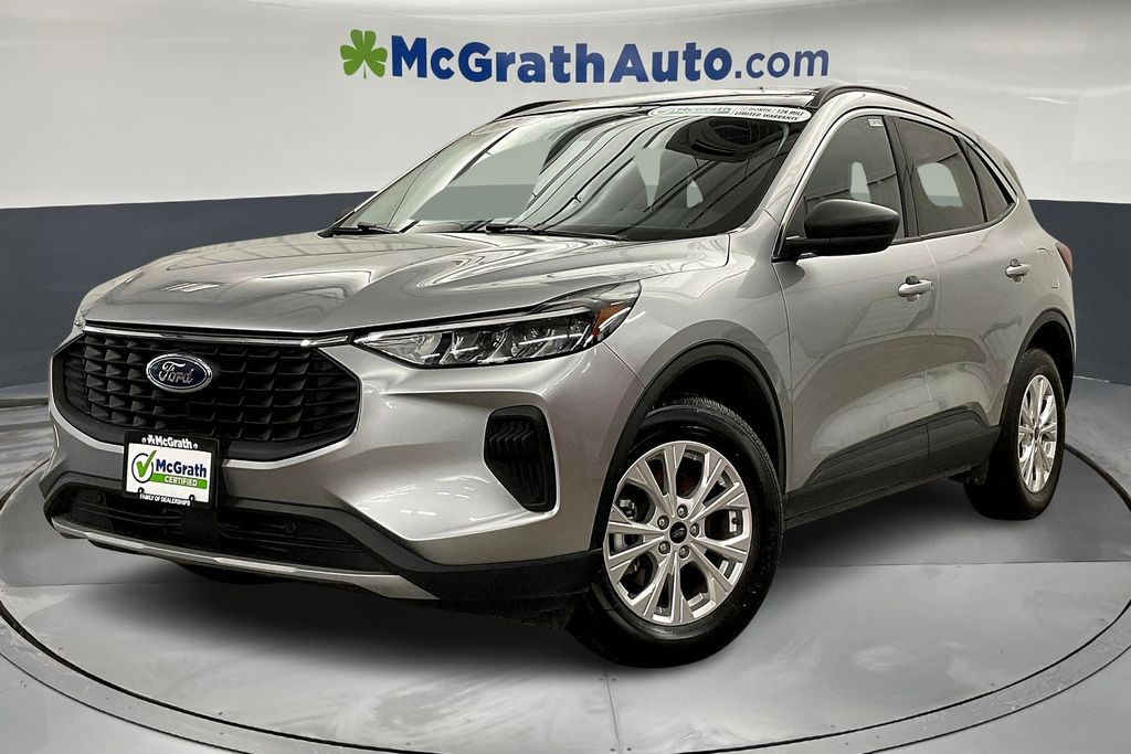 2024 Ford Escape Active photo 2