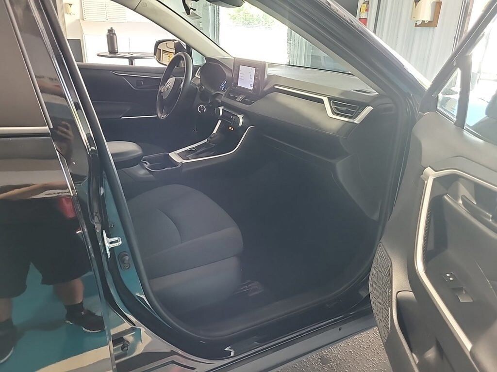 Used 2021 Toyota RAV4 Hybrid LE SUV