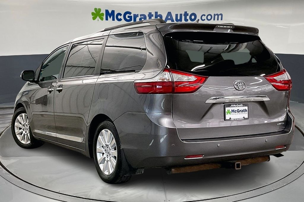 Used 2015 Toyota Sienna Limited Minivan/Van
