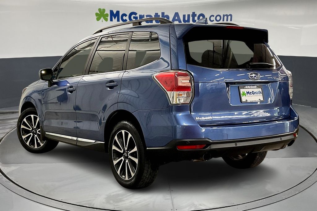 2017 Subaru Forester 2.0XT Touring photo 3
