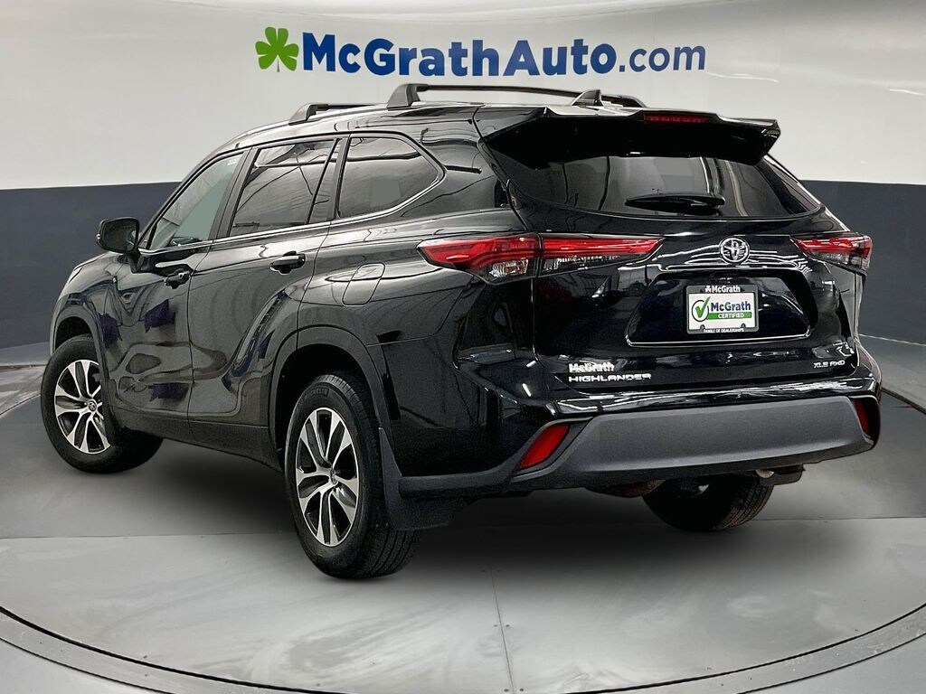 Used 2023 Toyota Highlander XLE SUV