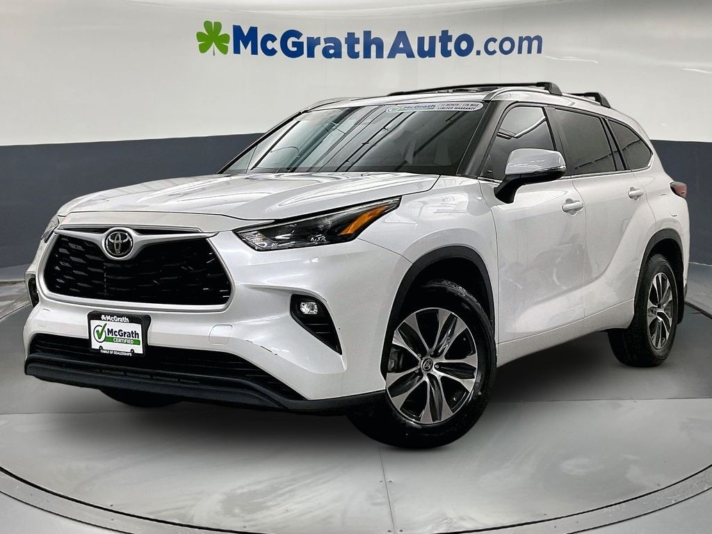 Used 2023 Toyota Highlander XLE SUV