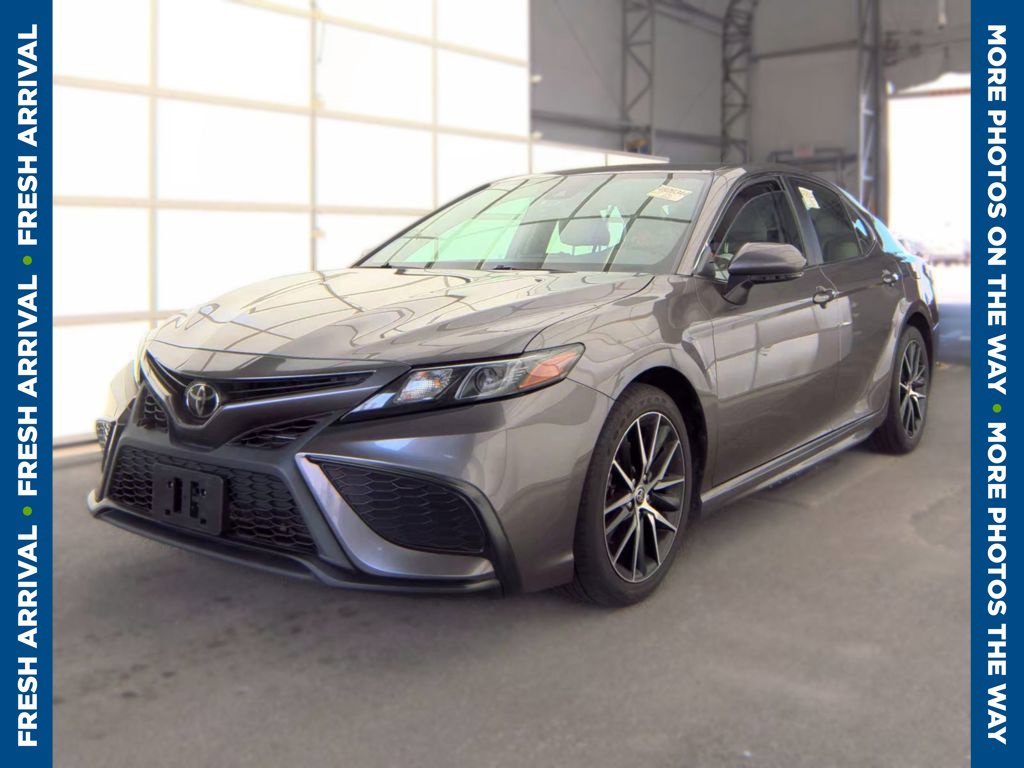 Used 2022 Toyota Camry SE Sedan