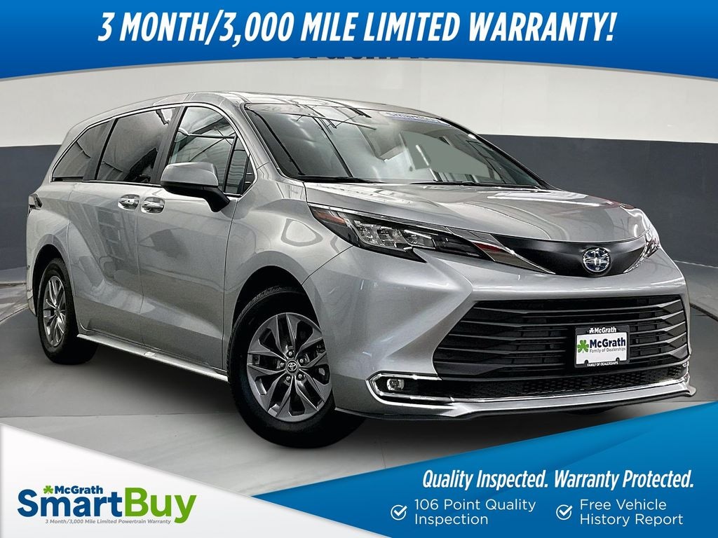 Used 2023 Toyota Sienna XLE Minivan/Van