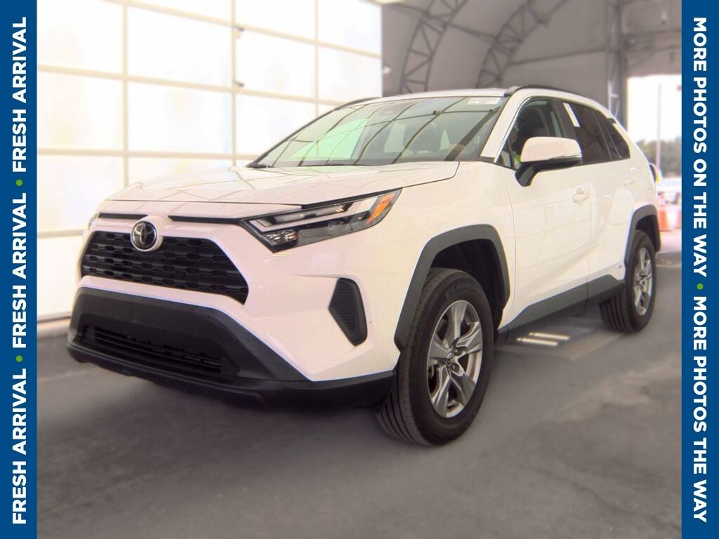 Used 2025 Toyota RAV4 Hybrid XLE SUV
