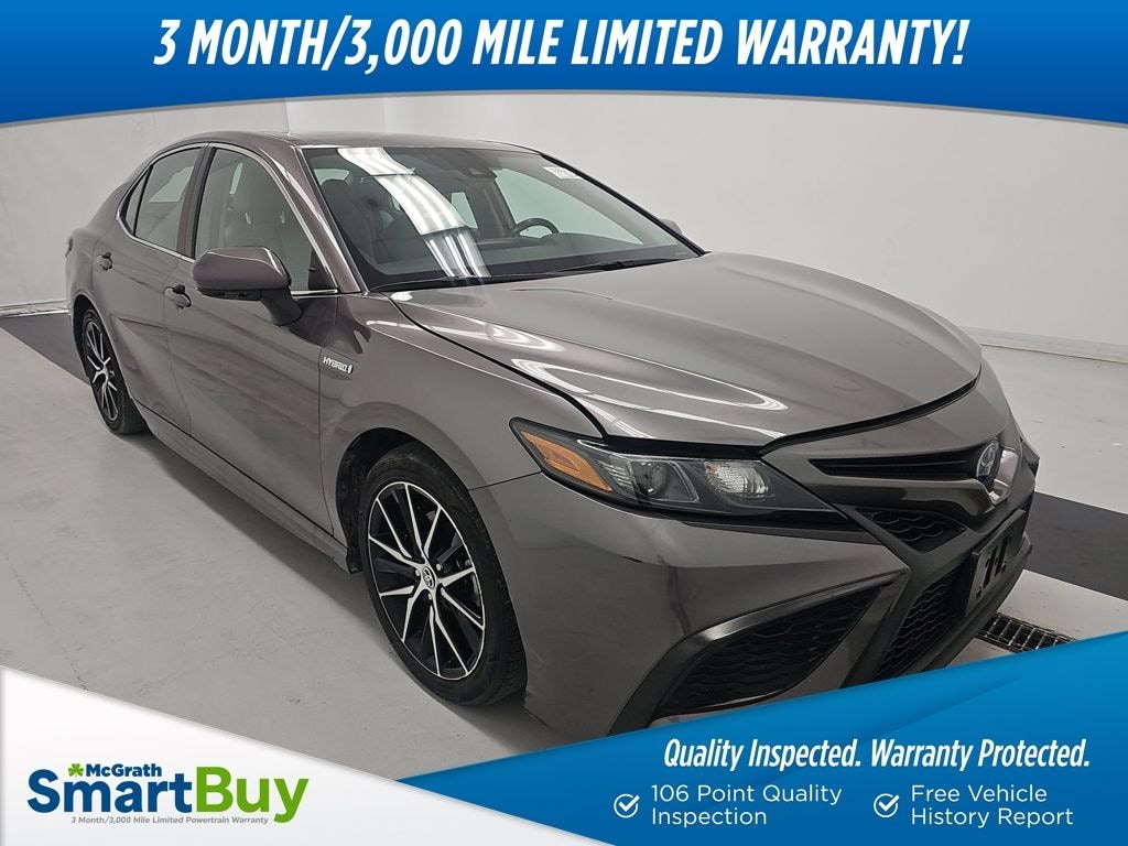 Used 2021 Toyota Camry Hybrid SE Sedan