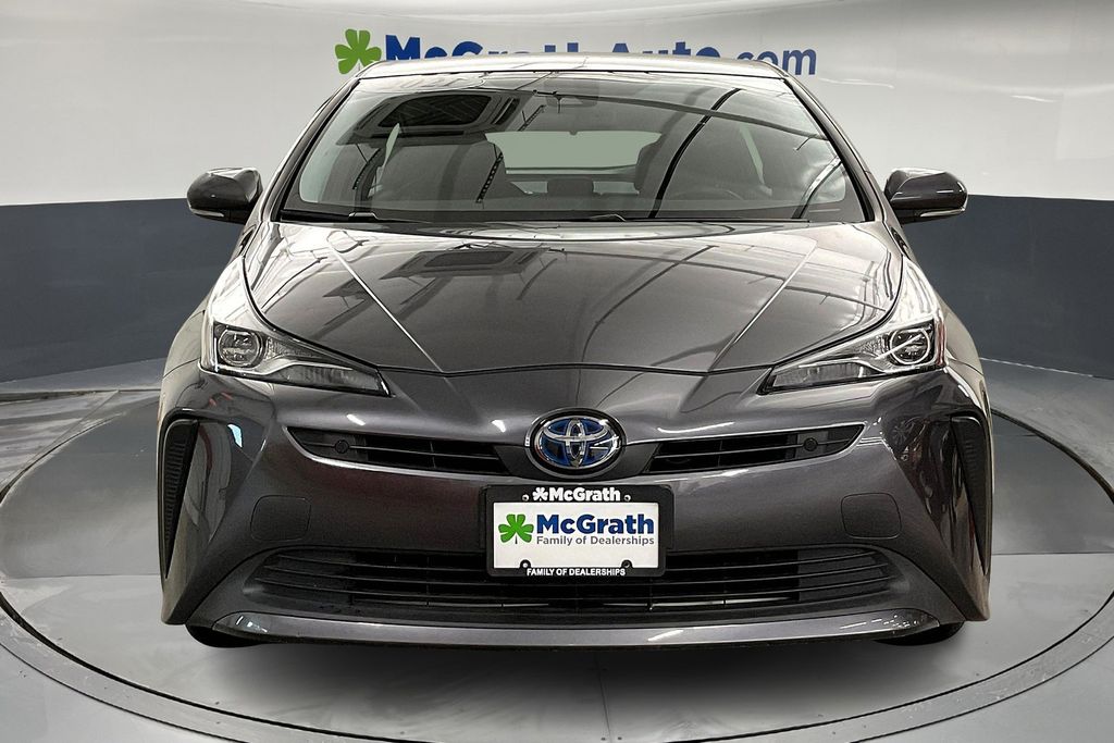 2021 Toyota Prius LE photo 4