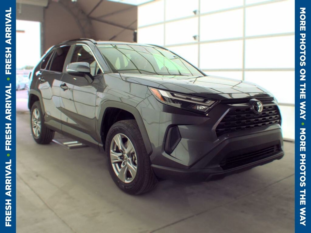 Used 2025 Toyota RAV4 Hybrid XLE SUV