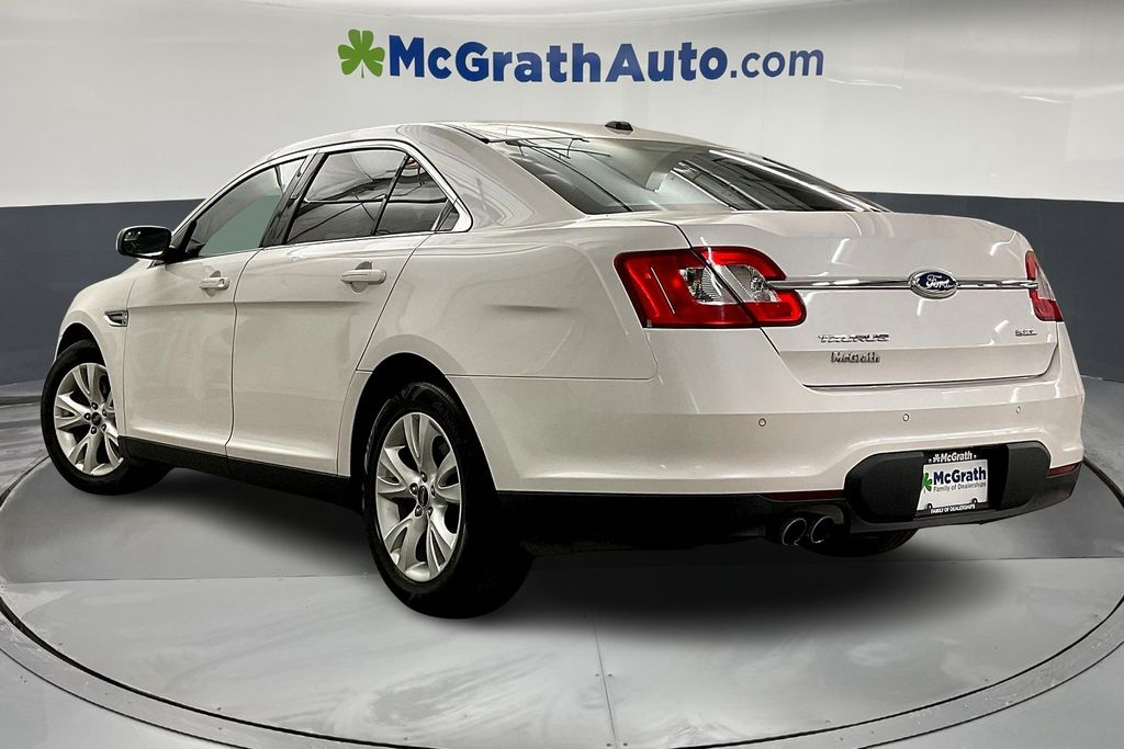 2012 Ford Taurus SEL photo 3