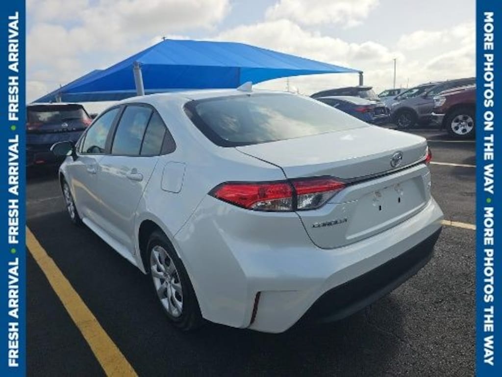 Certified 2025 Toyota Corolla LE Sedan