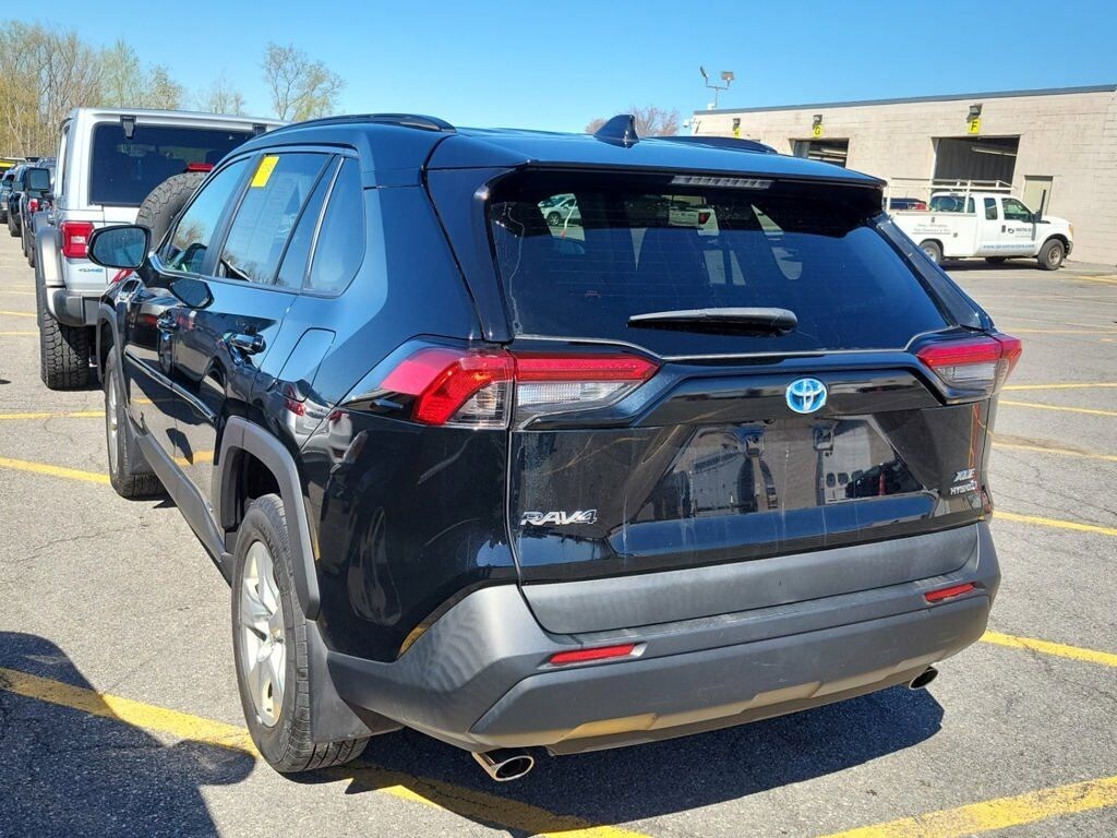 Used 2019 Toyota RAV4 Hybrid XLE SUV