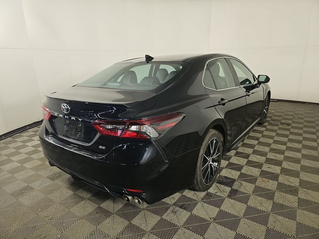 Used 2024 Toyota Camry SE Sedan