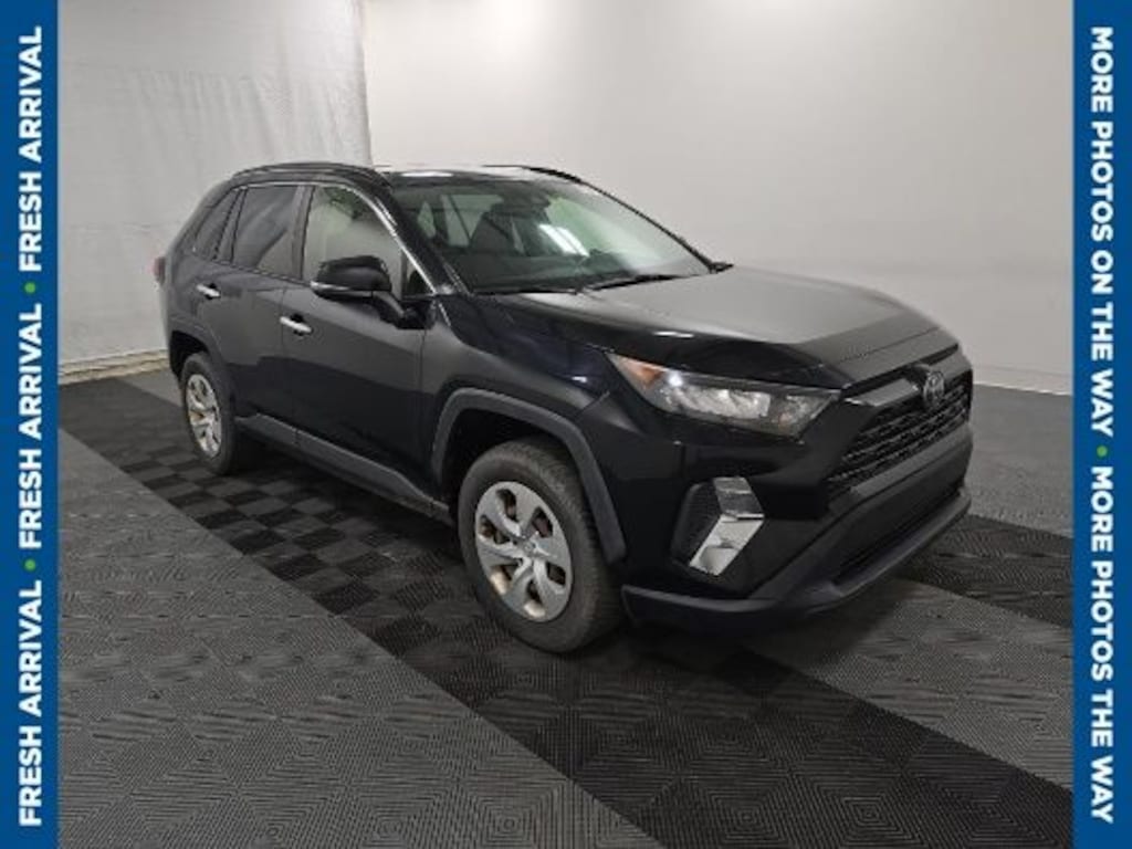 Used 2019 Toyota RAV4 LE SUV