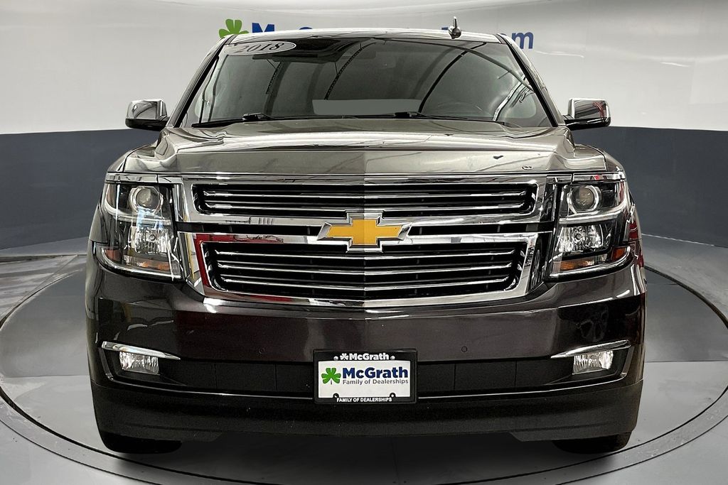 2018 Chevrolet Suburban Premier photo 3