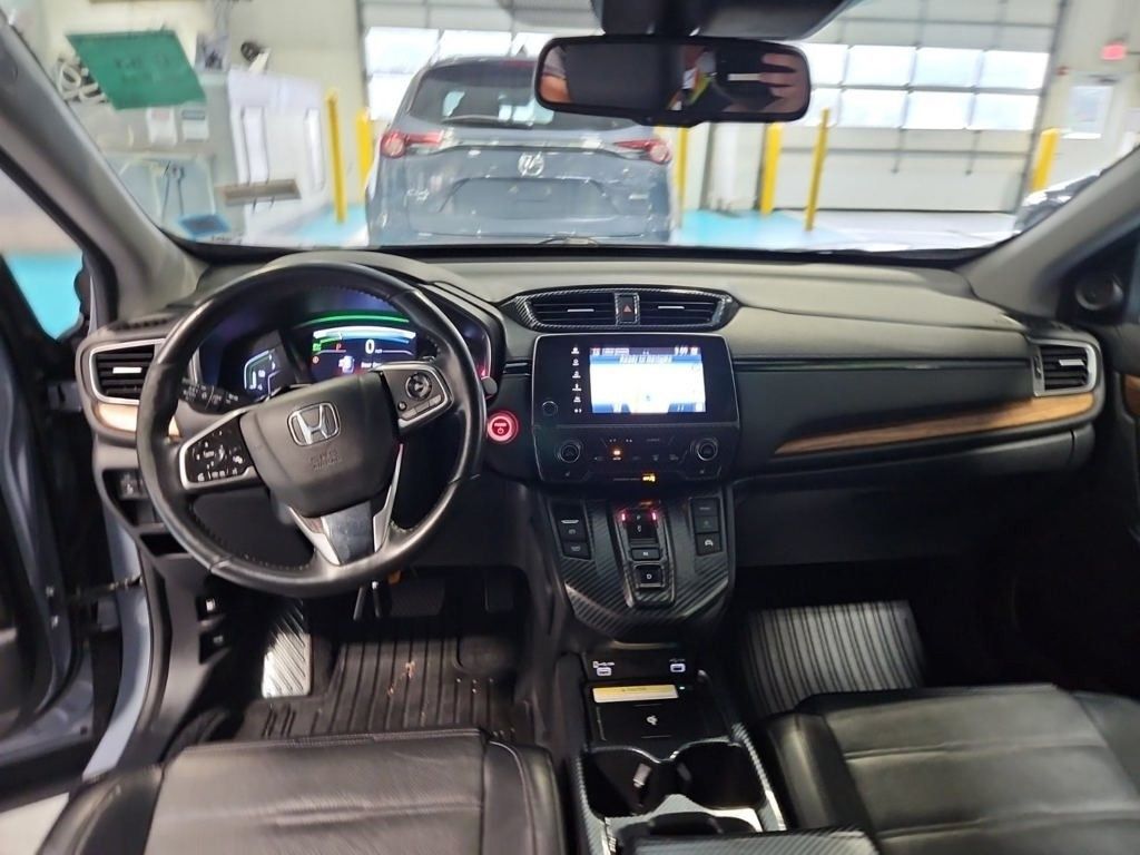 2022 Honda CR-V Hybrid Touring photo 3
