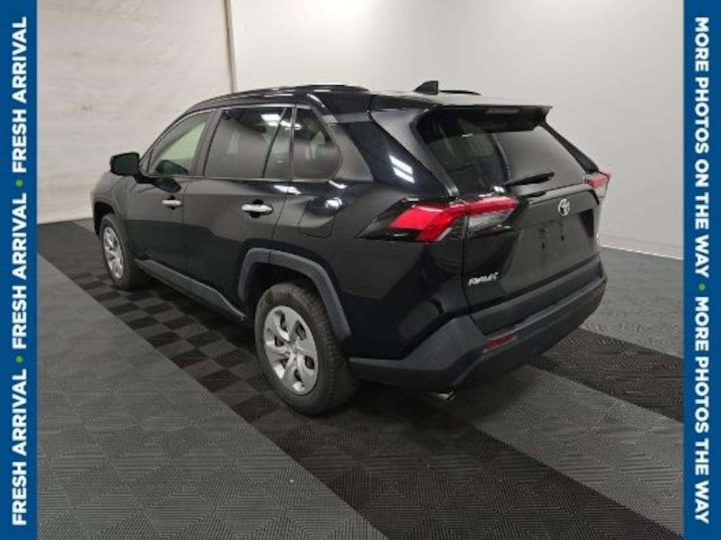 Used 2019 Toyota RAV4 LE SUV