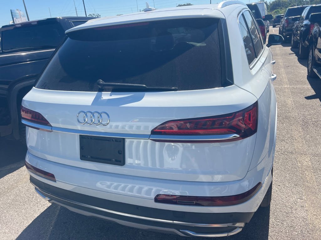 Used 2023 Audi Q7 45 Premium Plus SUV
