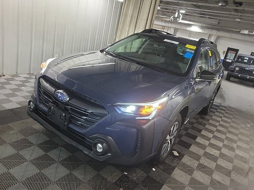 Used 2024 Subaru Outback Premium SUV
