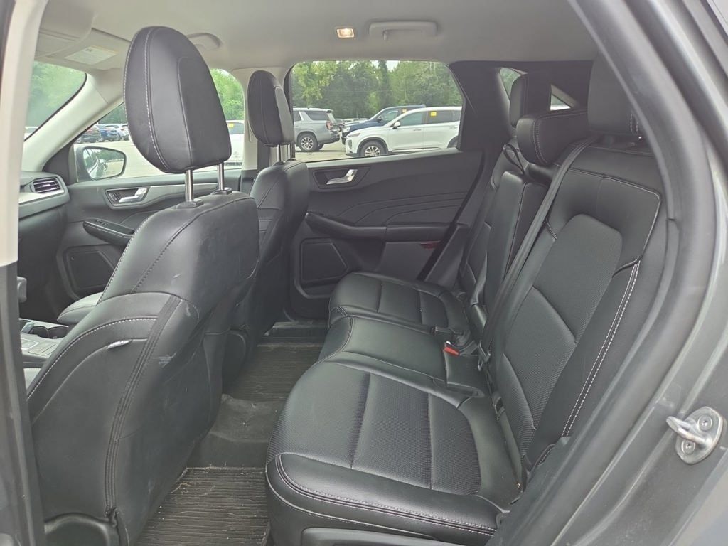 Used 2022 Ford Escape Hybrid Titanium SUV