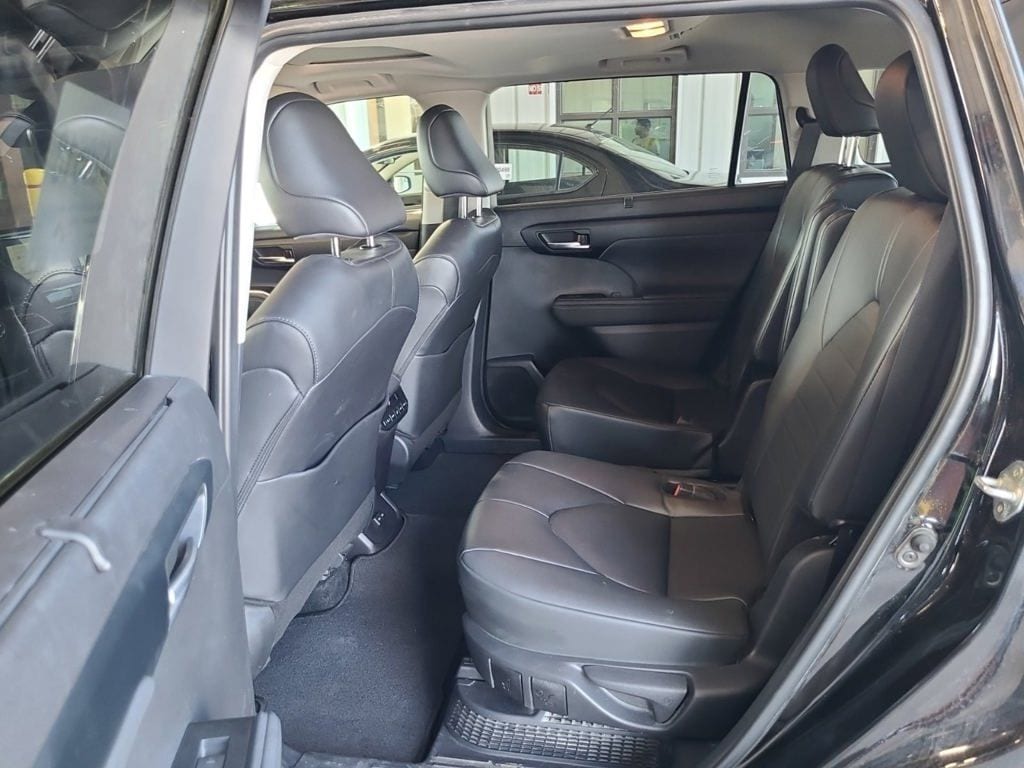 Certified 2024 Toyota Highlander Hybrid XLE SUV