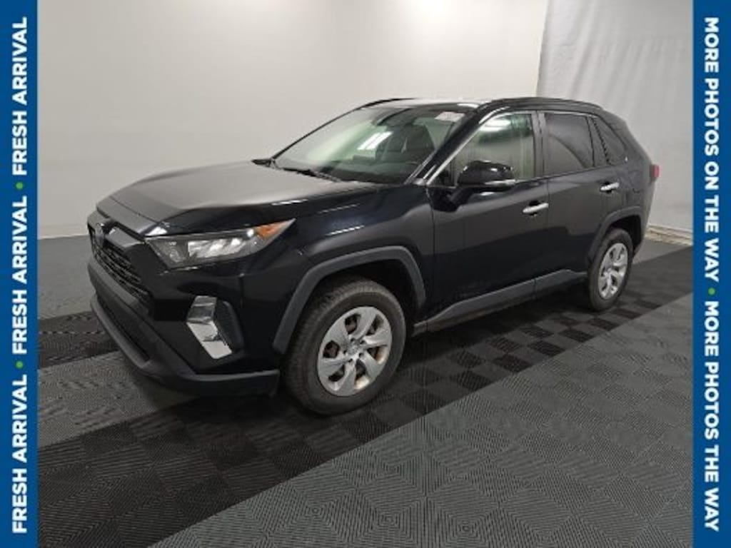 Used 2019 Toyota RAV4 LE SUV