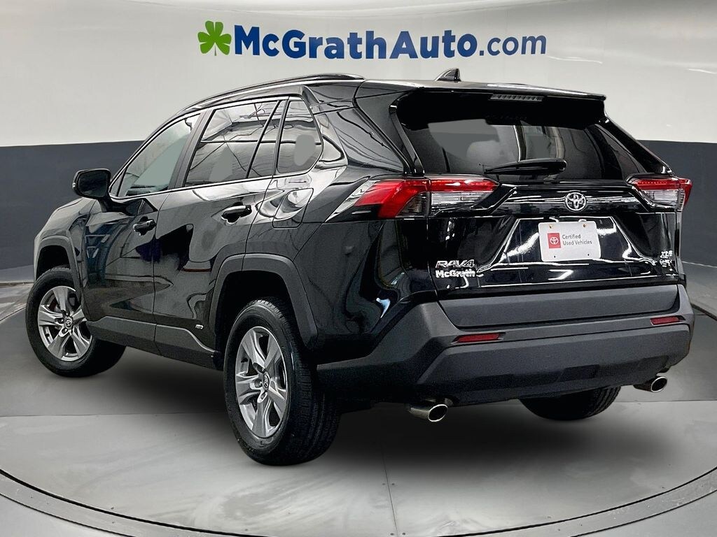 Used 2025 Toyota RAV4 Hybrid XLE SUV