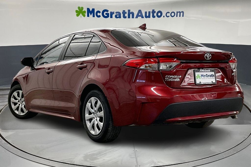 Used 2022 Toyota Corolla LE Sedan
