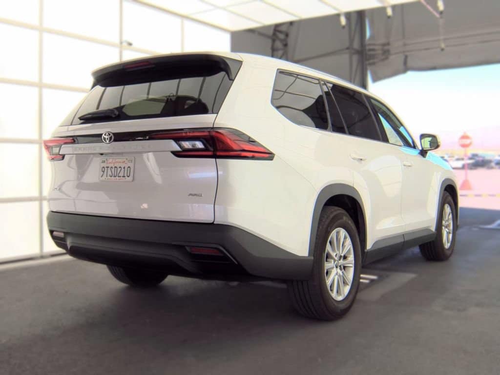 Certified 2025 Toyota Grand Highlander XLE SUV
