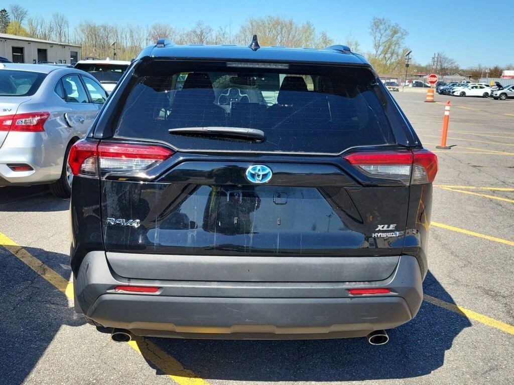 Used 2019 Toyota RAV4 Hybrid XLE SUV