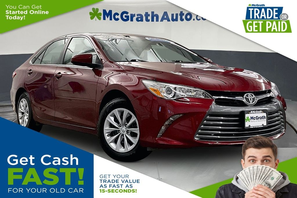 Used 2017 Toyota Camry LE Sedan