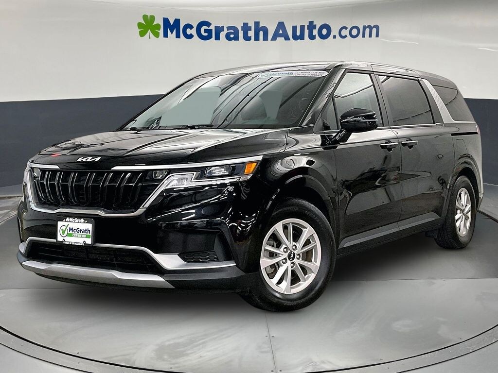 Used 2024 Kia Carnival LX Minivan/Van