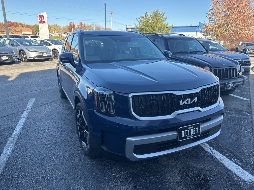 Used 2024 Kia Telluride EX SUV