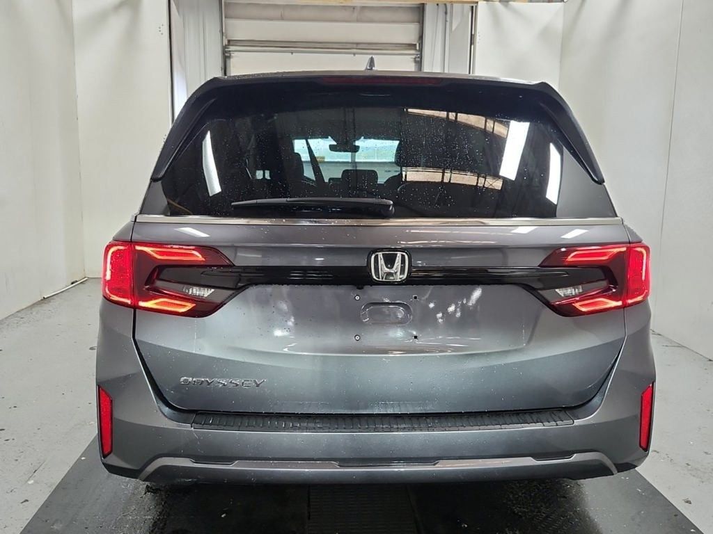 2025 Honda Odyssey EX-L photo 3