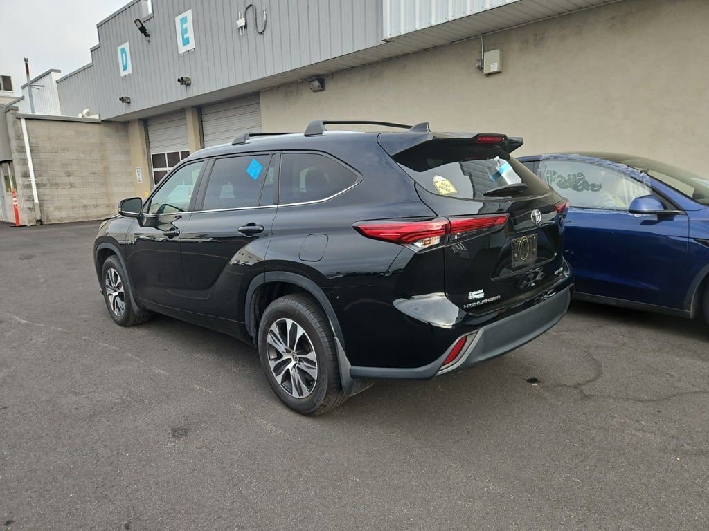 Certified 2023 Toyota Highlander XLE SUV