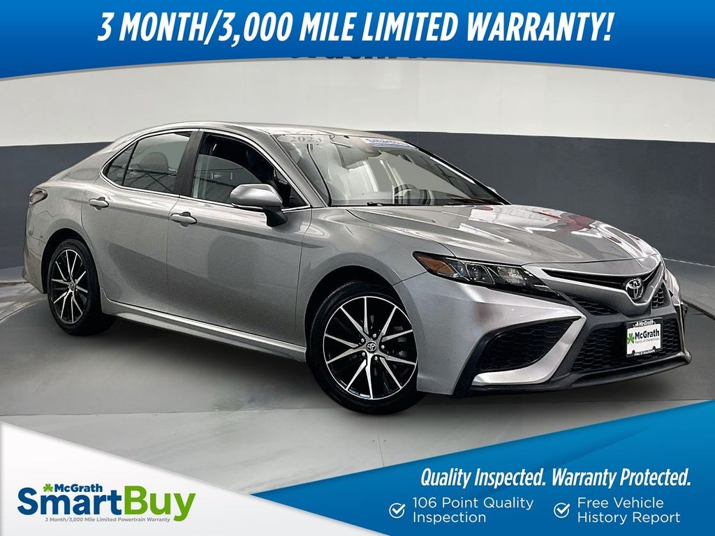 Used 2023 Toyota Camry SE Sedan