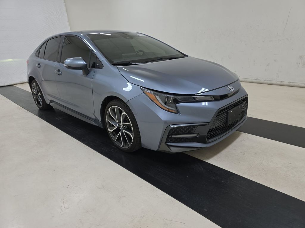 2021 Toyota Corolla SE photo 2
