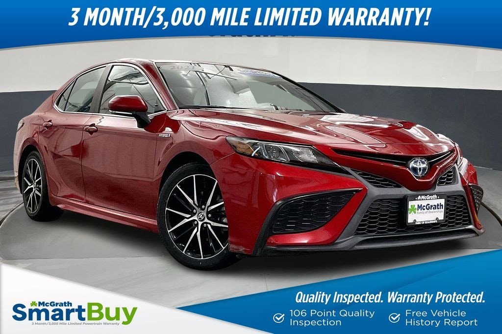 Used 2021 Toyota Camry Hybrid SE Sedan