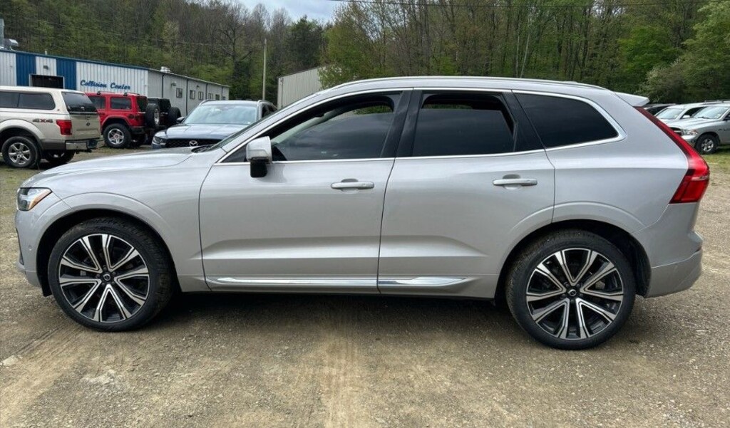 Certified 2023 Volvo XC60 B5 Ultimate Bright Theme SUV