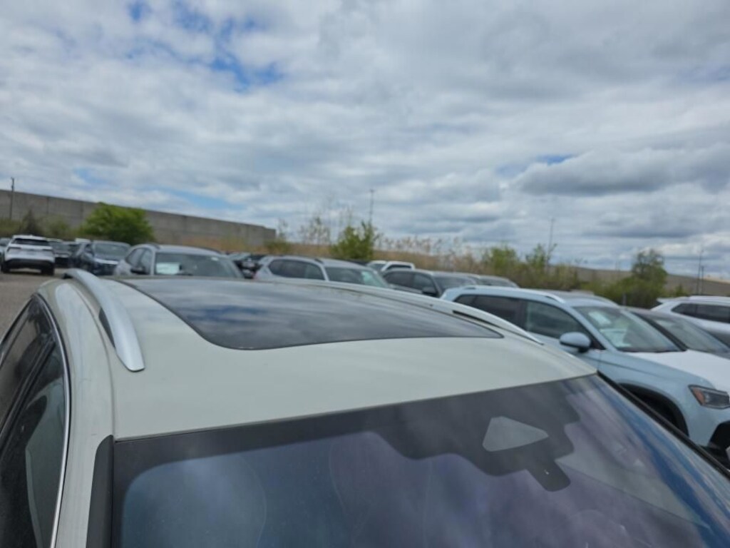 Certified 2025 Volkswagen Tiguan 2.0T SEL R-Line SUV
