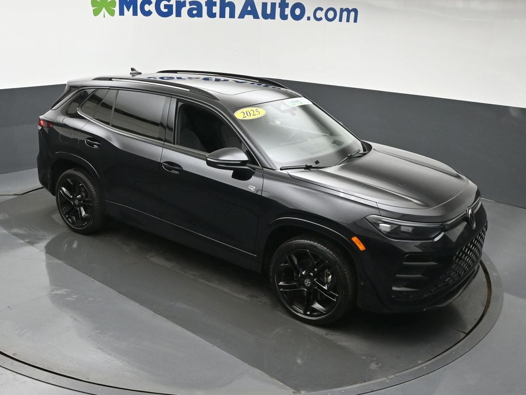 Certified 2025 Volkswagen Tiguan 2.0T SE R-Line Black SUV
