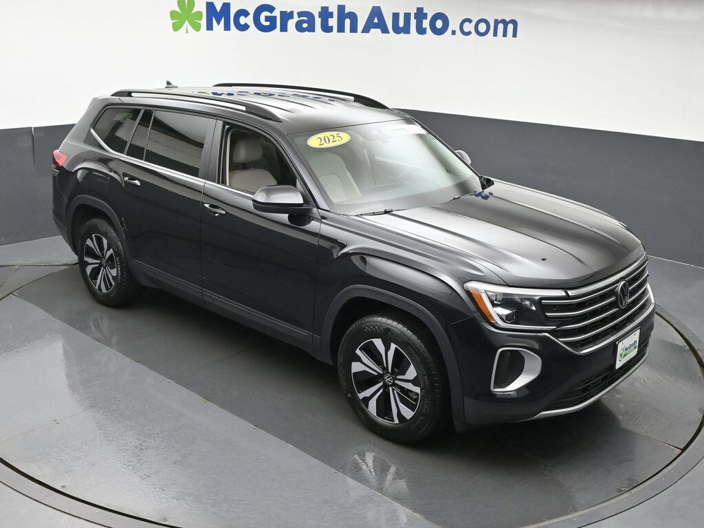 Certified 2025 Volkswagen Atlas 2.0T SE SUV