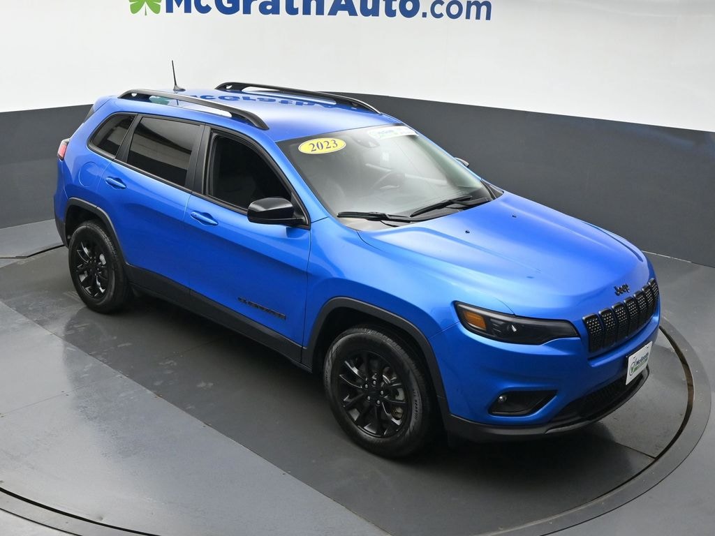 Certified 2023 Jeep Cherokee Altitude SUV