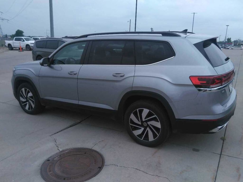 Certified 2026 Volkswagen Atlas 2.0T SE w/Technology SUV