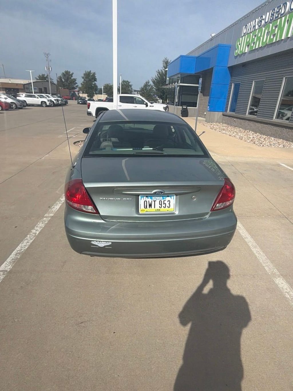 Used 2006 Ford Taurus SEL Sedan