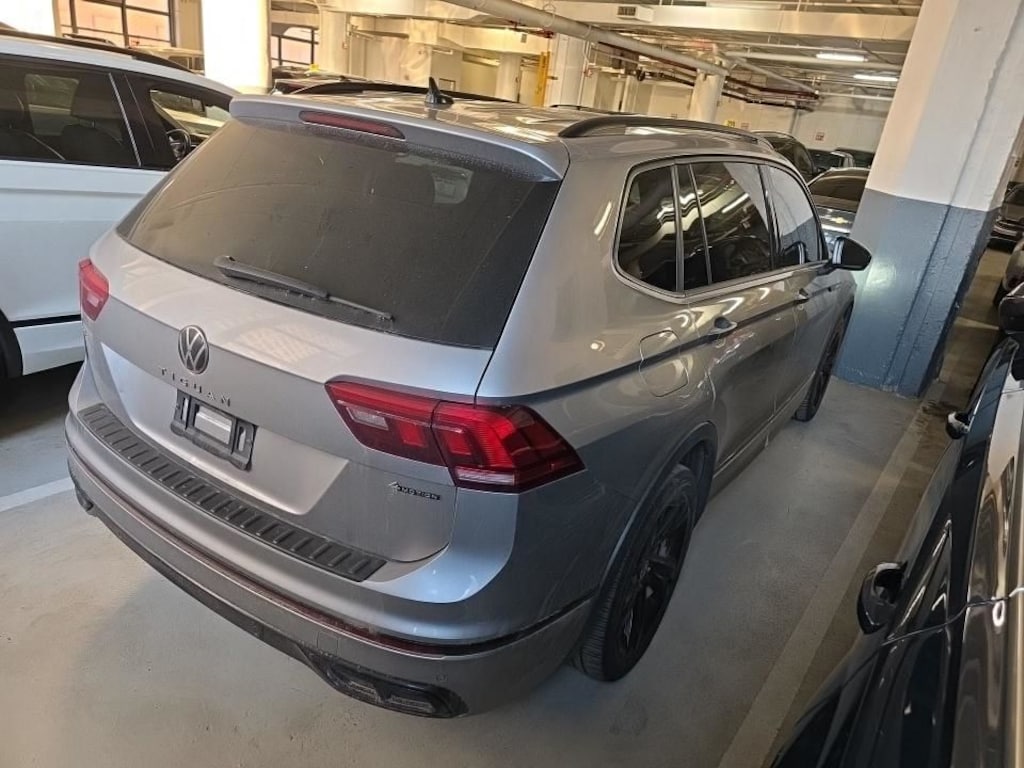 Certified 2023 Volkswagen Tiguan 2.0T SE R-Line Black SUV