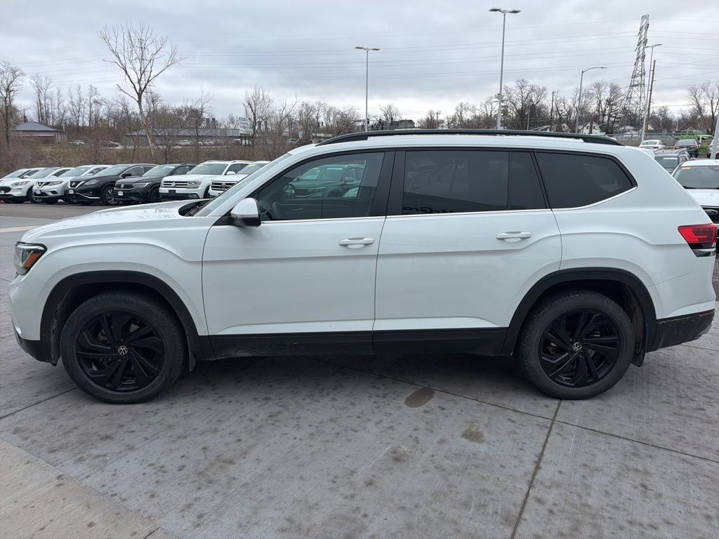 Certified 2022 Volkswagen Atlas 3.6L V6 SE w/Technology SUV
