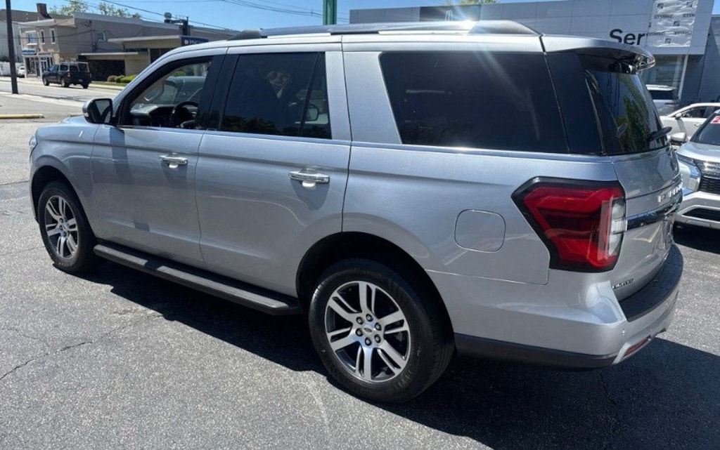 Used 2024 Ford Expedition Limited SUV