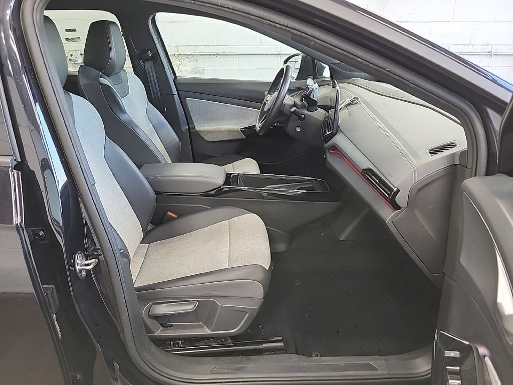 Used 2024 Volkswagen ID.4 Standard SUV