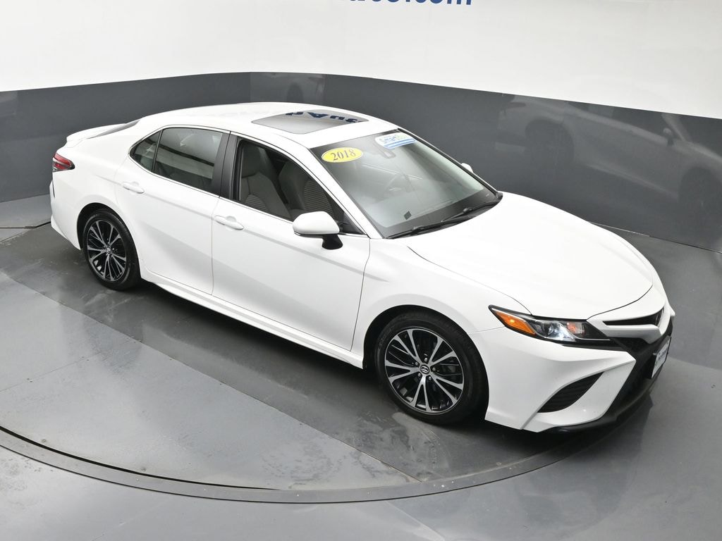 Certified 2018 Toyota Camry SE Sedan