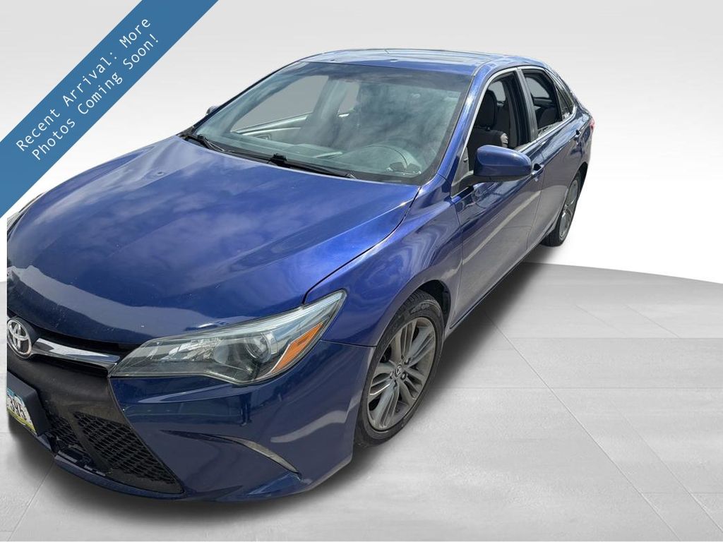 2015 Toyota Camry's photo